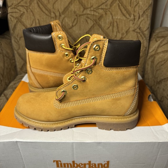 MISMATCH* Timberland TB 110361 713 PREMIUM 6 IN LACE WATERPROOF Women's Boot - Picture 3 of 7